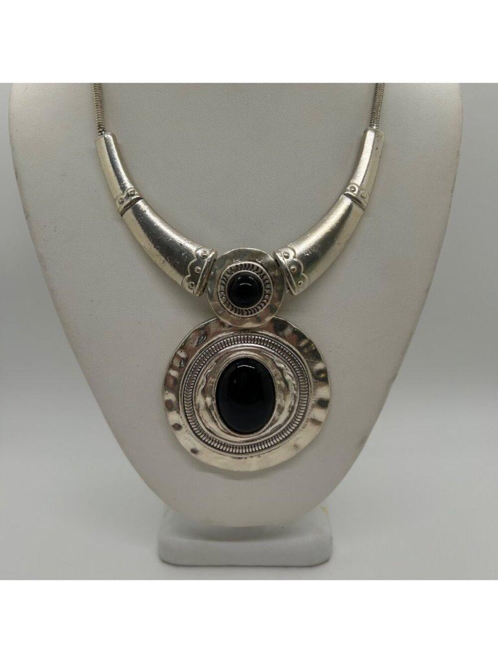 Silver-Tone Statement Necklace Black Acrylic Cabochons  Ornate Pendant Modernist